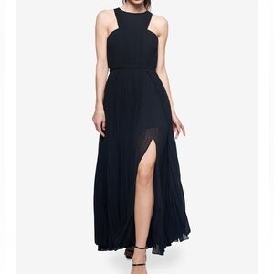 Fame and Partners Valerie Black Pleated Front Slit Maxi Formal Dress size 2